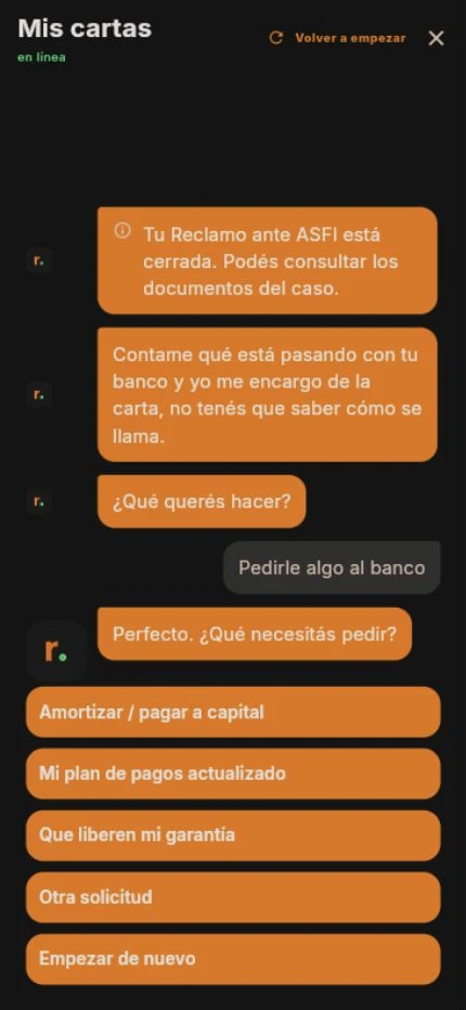 Pantalla de cartas de Regana, con una conversación de demostración.